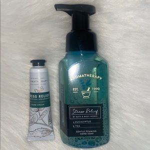 Bath&body works stress relief soap and hand cream